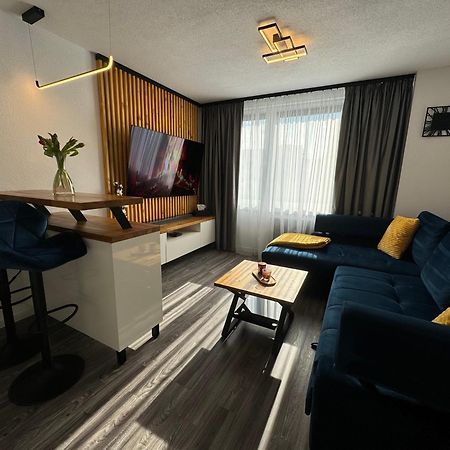 Apartman Piccoladuo V Banskej Bystrici バンスカー・ビストリツァ エクステリア 写真